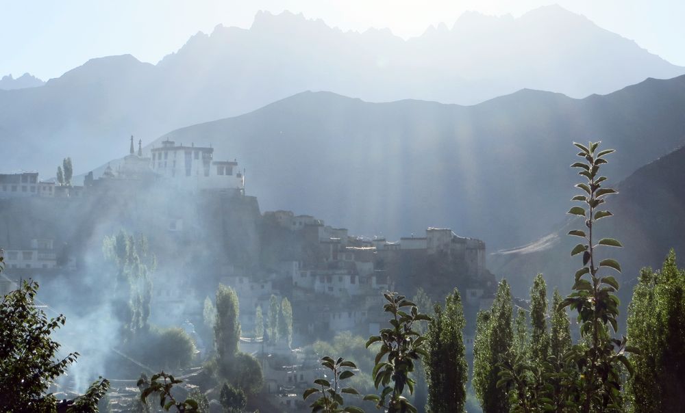 Das Kloster Lamayuru im Morgennebel