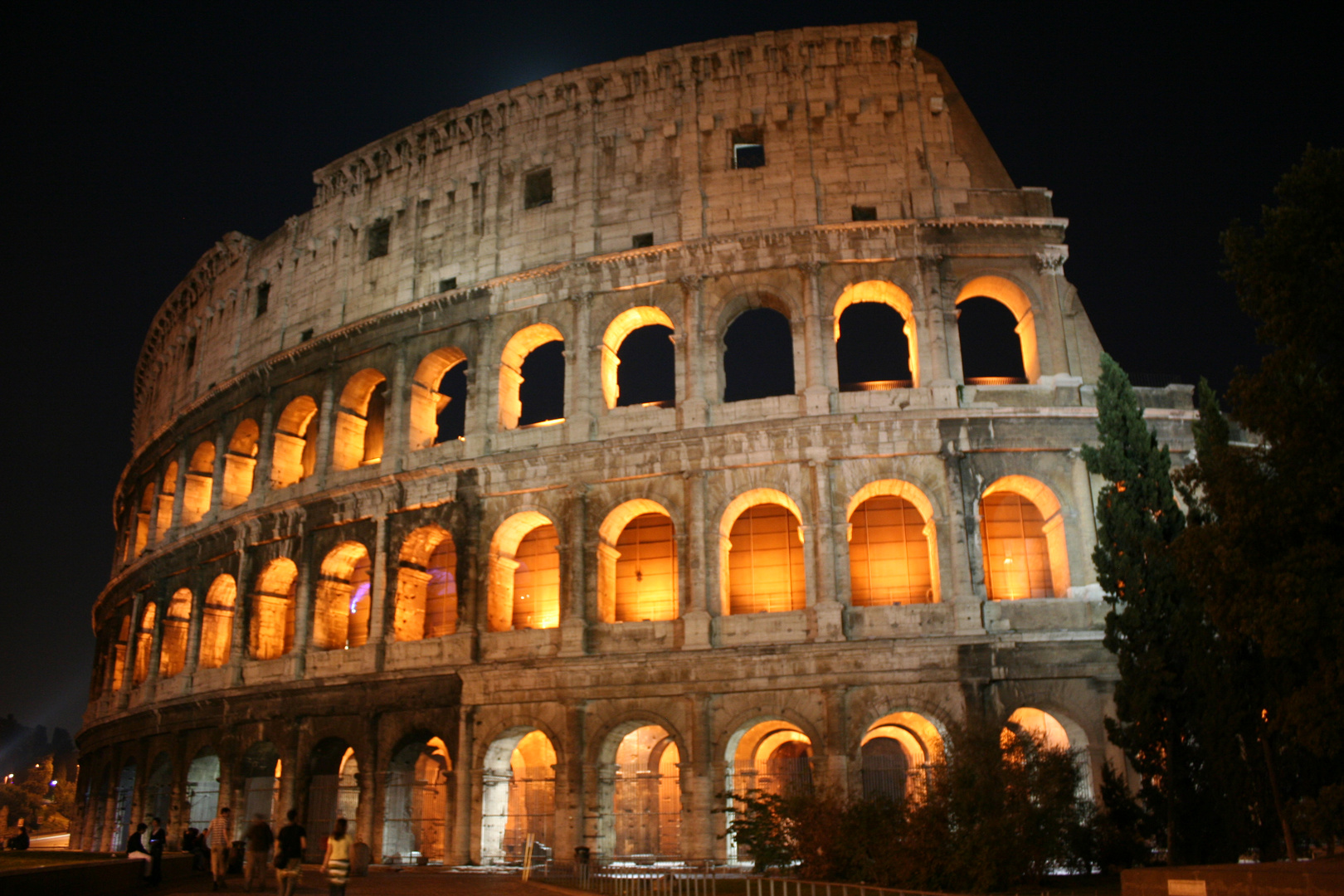Das Kolosseum bei Nacht