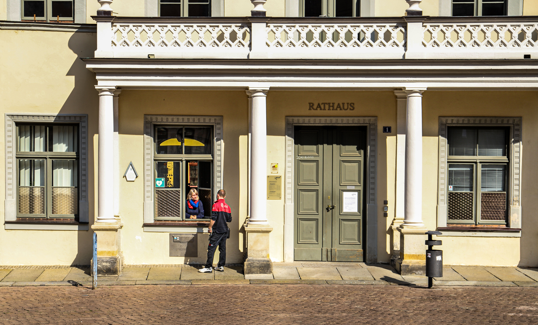 Das Kontakt Fenster