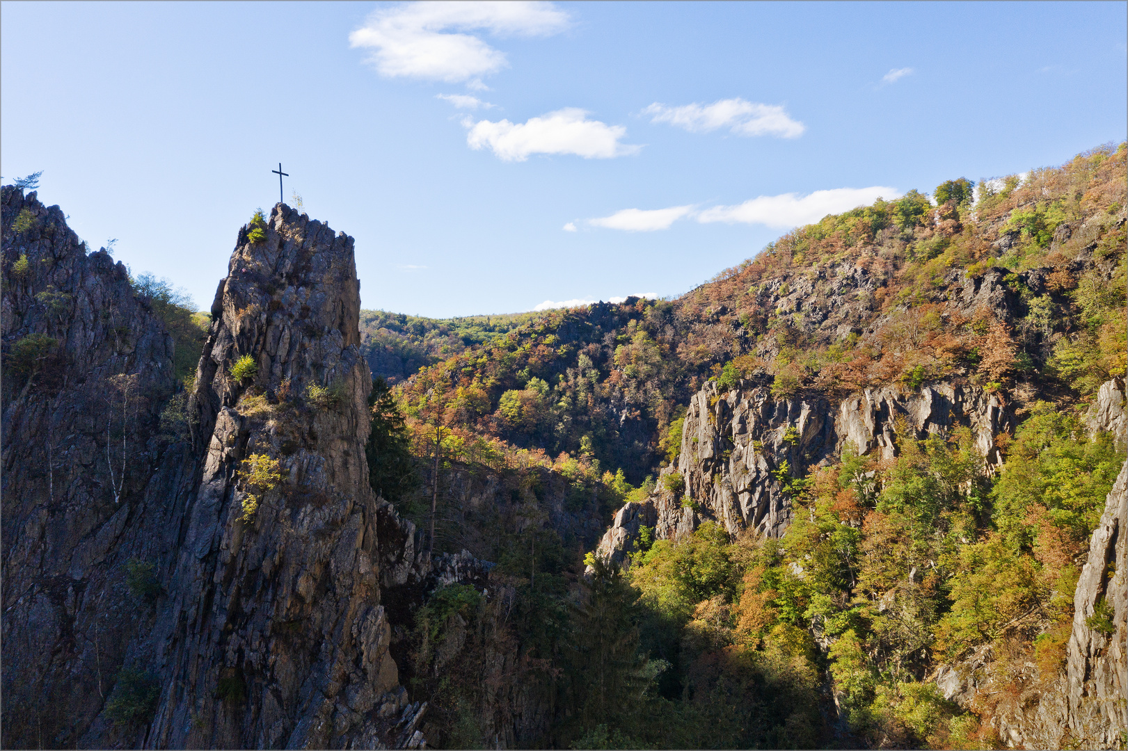 Das Kreuz im Gebirge