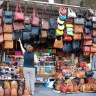 Das Leben ist wie die Handtasche einer Frau...