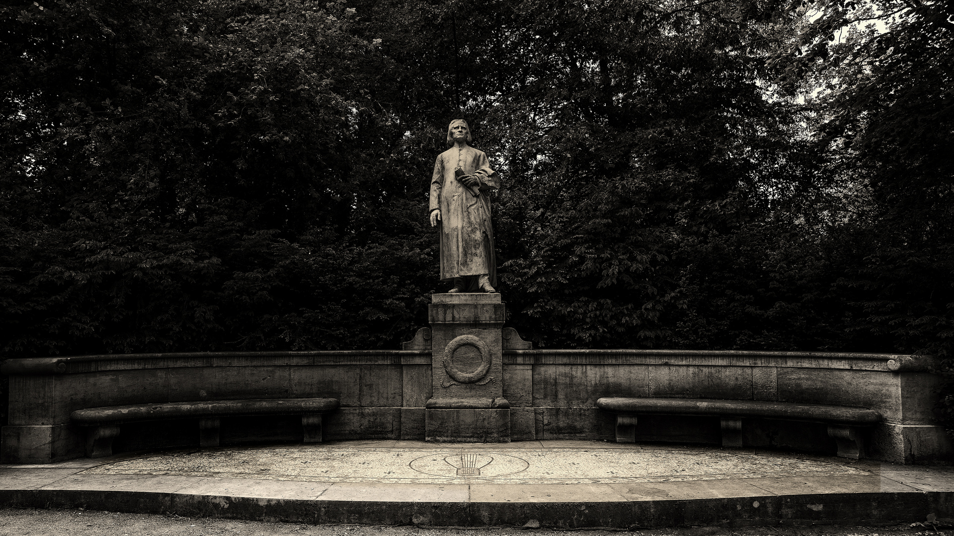 Das Liszt-Denkmal