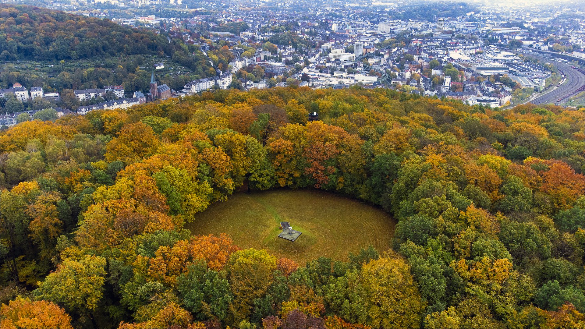 Das Loch über der Stadt