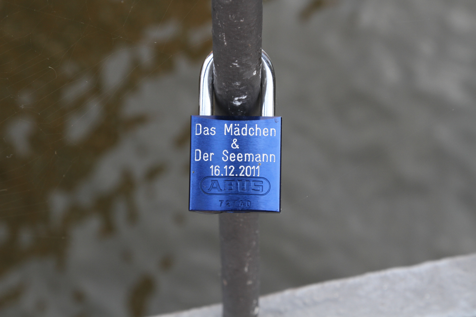 Das Mädchen und der Seemann