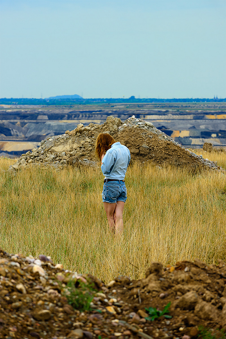 Das Mädchen und die Landschaft