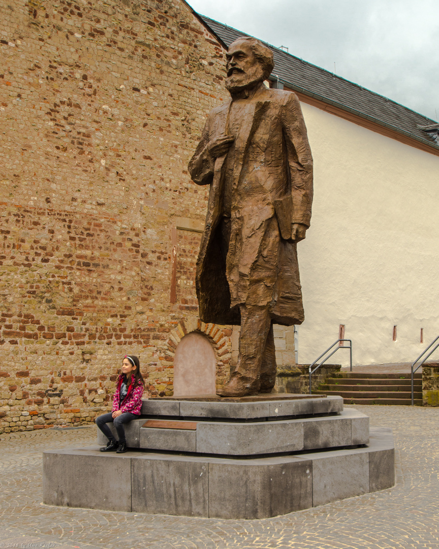 das Mädchen und Onkel Karl