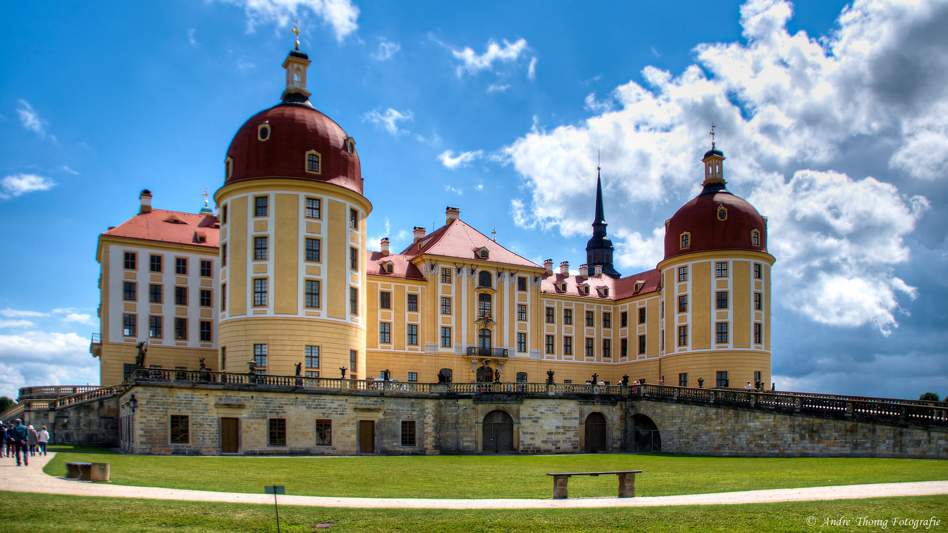 Das Märchenschloss aus "Drei Haselnüsse für Aschenbrödel"