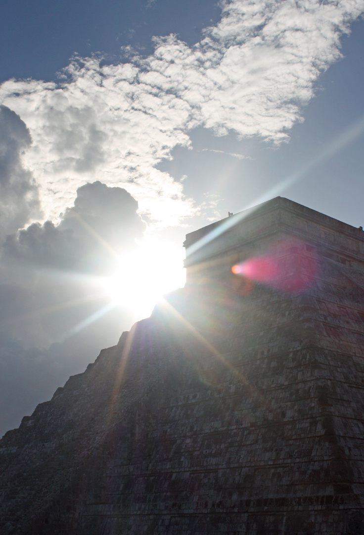 Das Magische Auge von Chichén Itzá