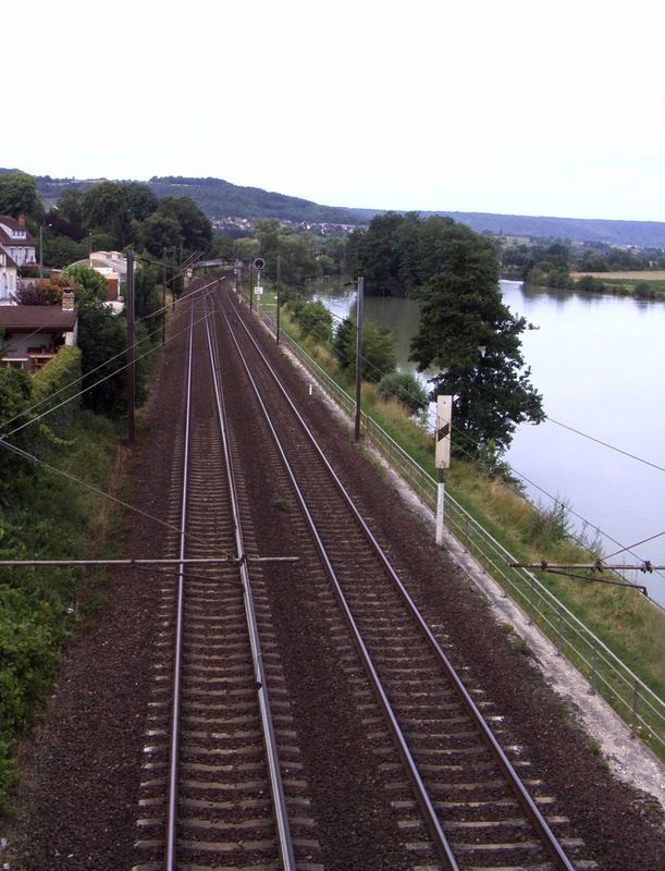 Das Marnetal bei Dormans (2)