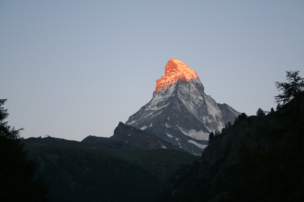 Das Matterhorn in den frühen Morgenstunden