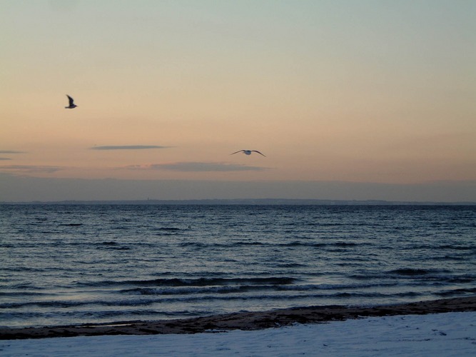 Das Meer am Morgen vor Heiligabend