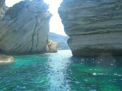 Das Meer in Bonifacio (Corsica) in Juni