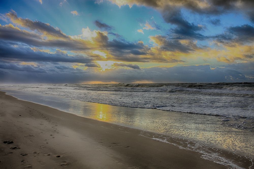 Das Meer nach einer sehr stürmischen Nacht