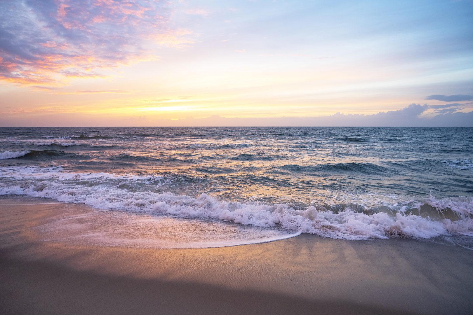 Das Meer und der Sonnenuntergang