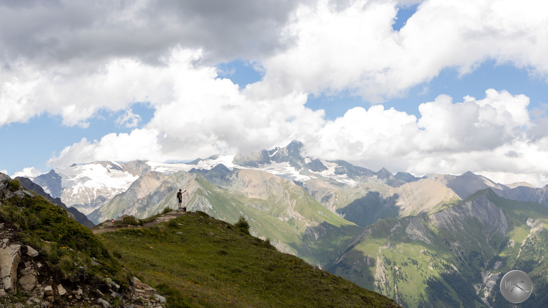 Das Menschlein und die Berge