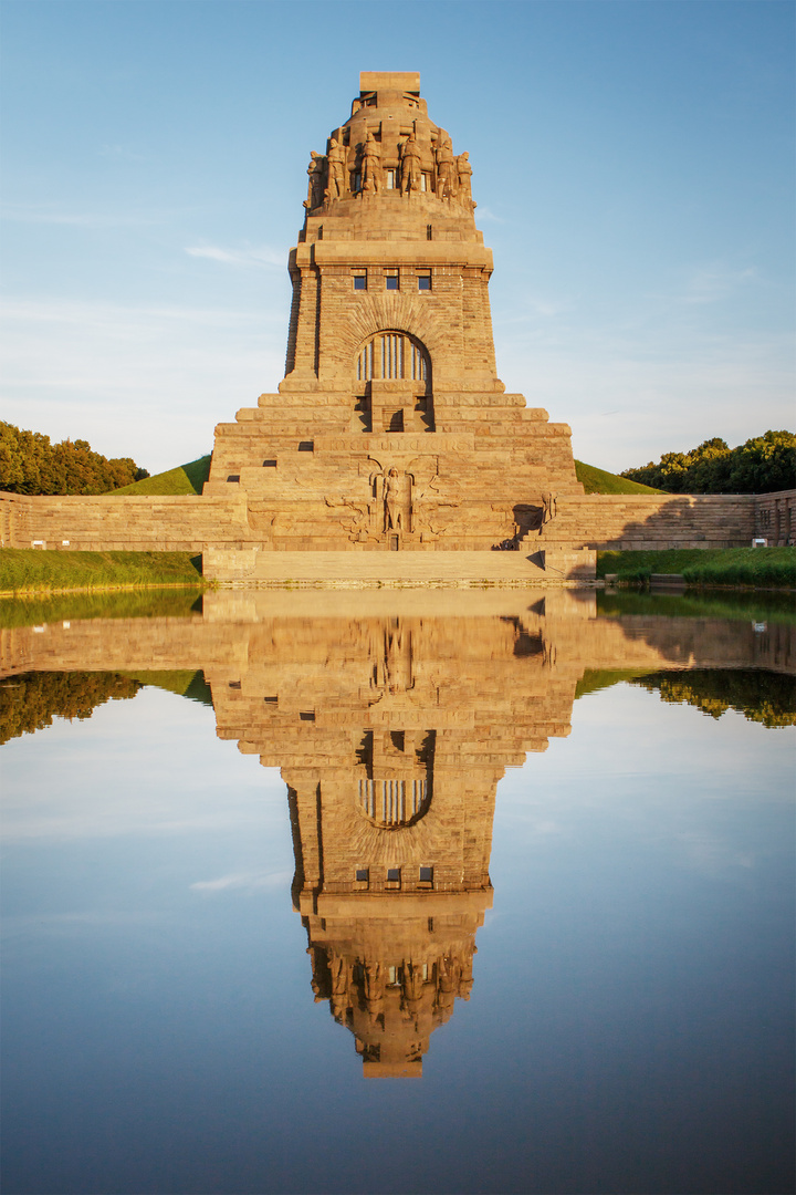 das Monument in neuem Glanz