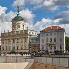 Das Museum von Potsdam im alten Rathaus, rechts das Knobelsdorffhaus mit Zwischenbau.. 