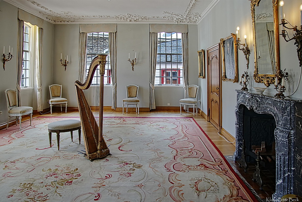 Das Musikzimmer im Roten Haus