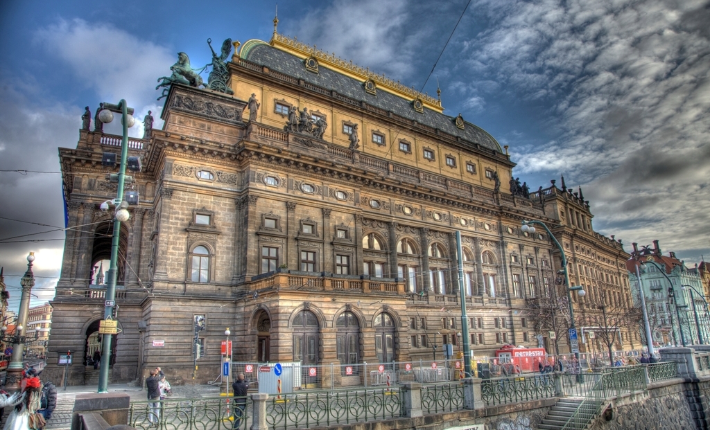 Das Nationaltheater (Národní Divadlo) Hdr