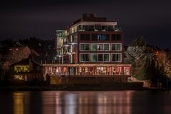 Das neue "Fährhaus am Stausee" in Koblenz-Metternich am Moselufer