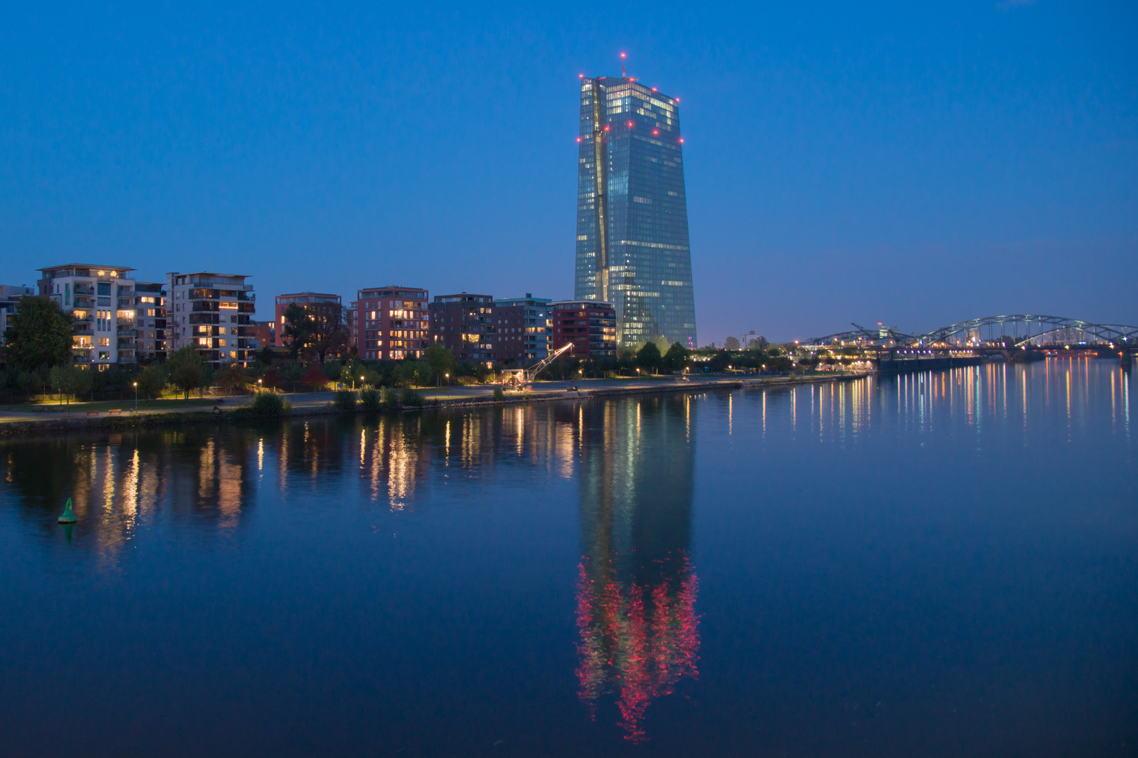 Das neue Gebäude der Europäischen Zentralbank in Frankfurt/Main