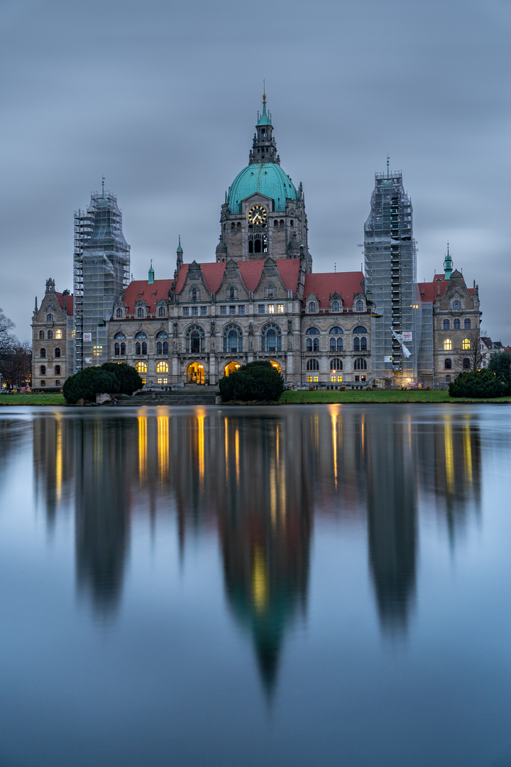 Das neue Rathaus in Hannover - Mit Youtube Video