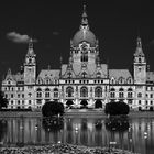 - Das Neue Rathaus in Hannover sw -