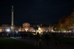 Das neue Schloss im Lichterglanz 