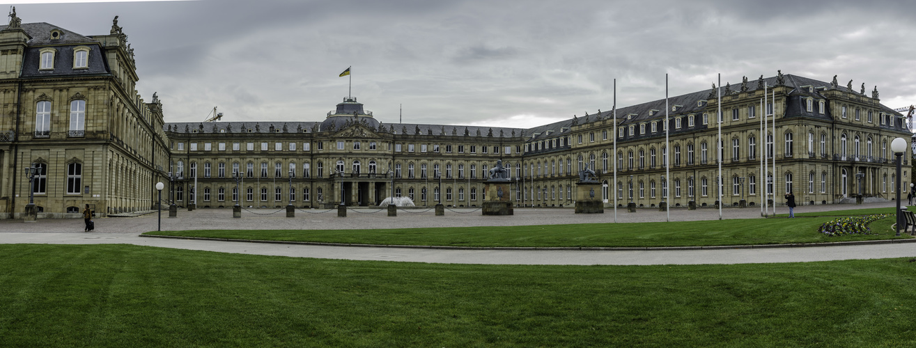 Das neue Schloß Stuttgart (Ehrenhof)