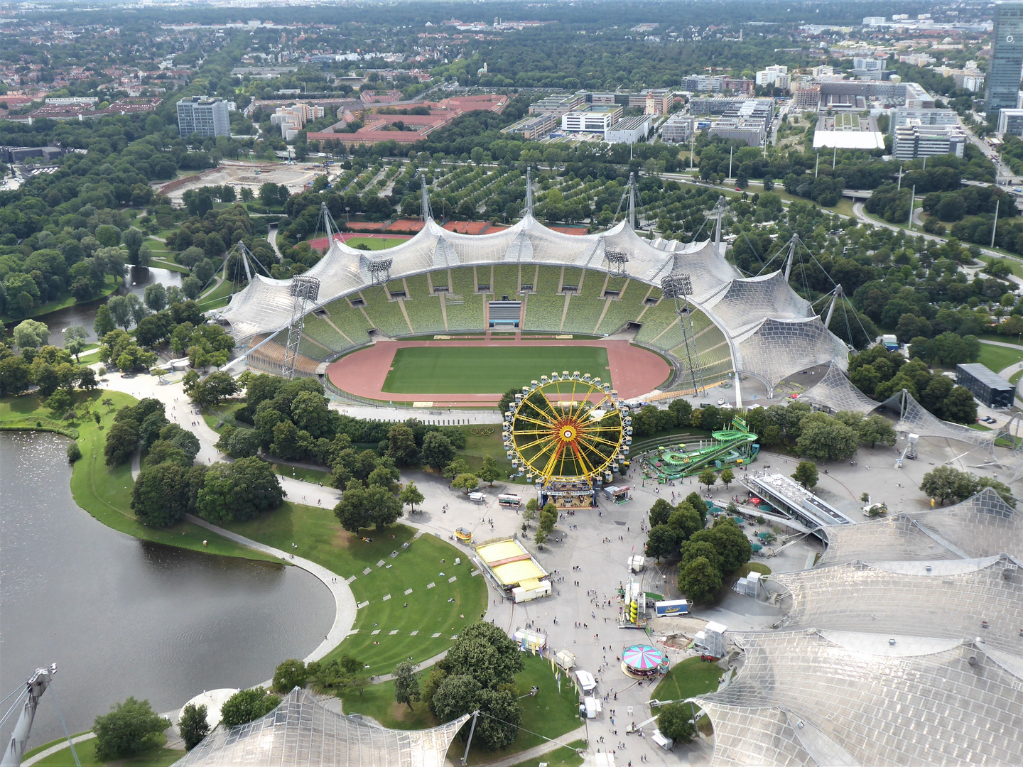 Das Olympiagelände von oben...