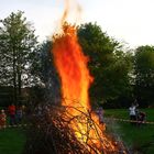 Das Osterfeuer ist schon entfacht