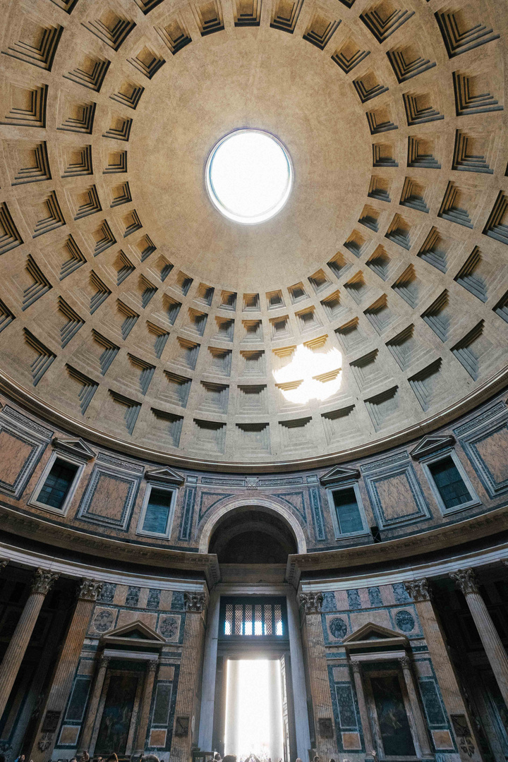 Das Pantheon in Rom ...