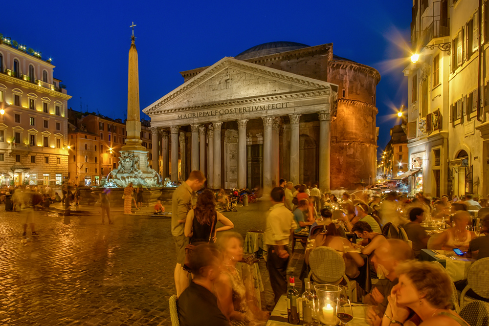 Das Pantheon zur blauen Stunde