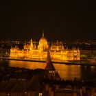 Das Parlament im Pest-Viertel