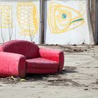 Das pinkfarbene Sofa