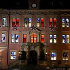 Das Rathaus als Adventskalender