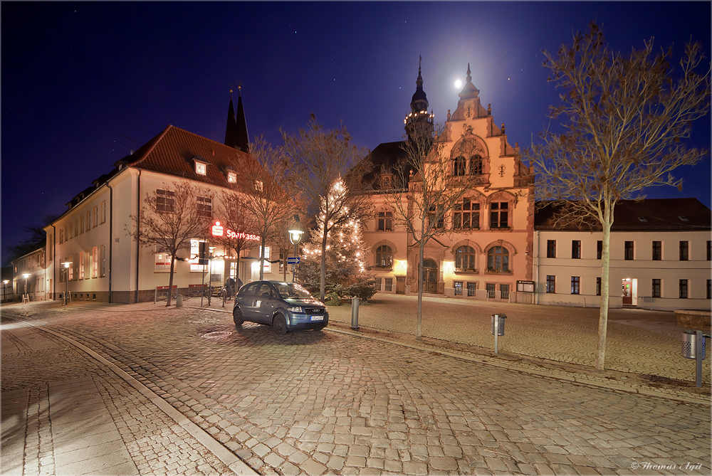 Das Rathaus am Freitag...