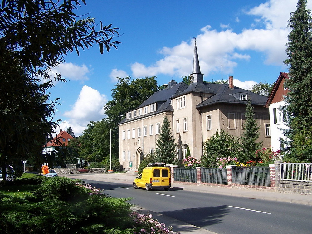 Das Rathaus in Ottendorf-Okrilla