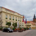 Das Rathaus und die Stadtkirche