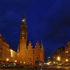 Das Rathaus zur "blauen Stunde"