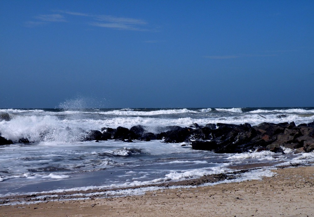 Das rauhe Meer nach der Sturmnacht.