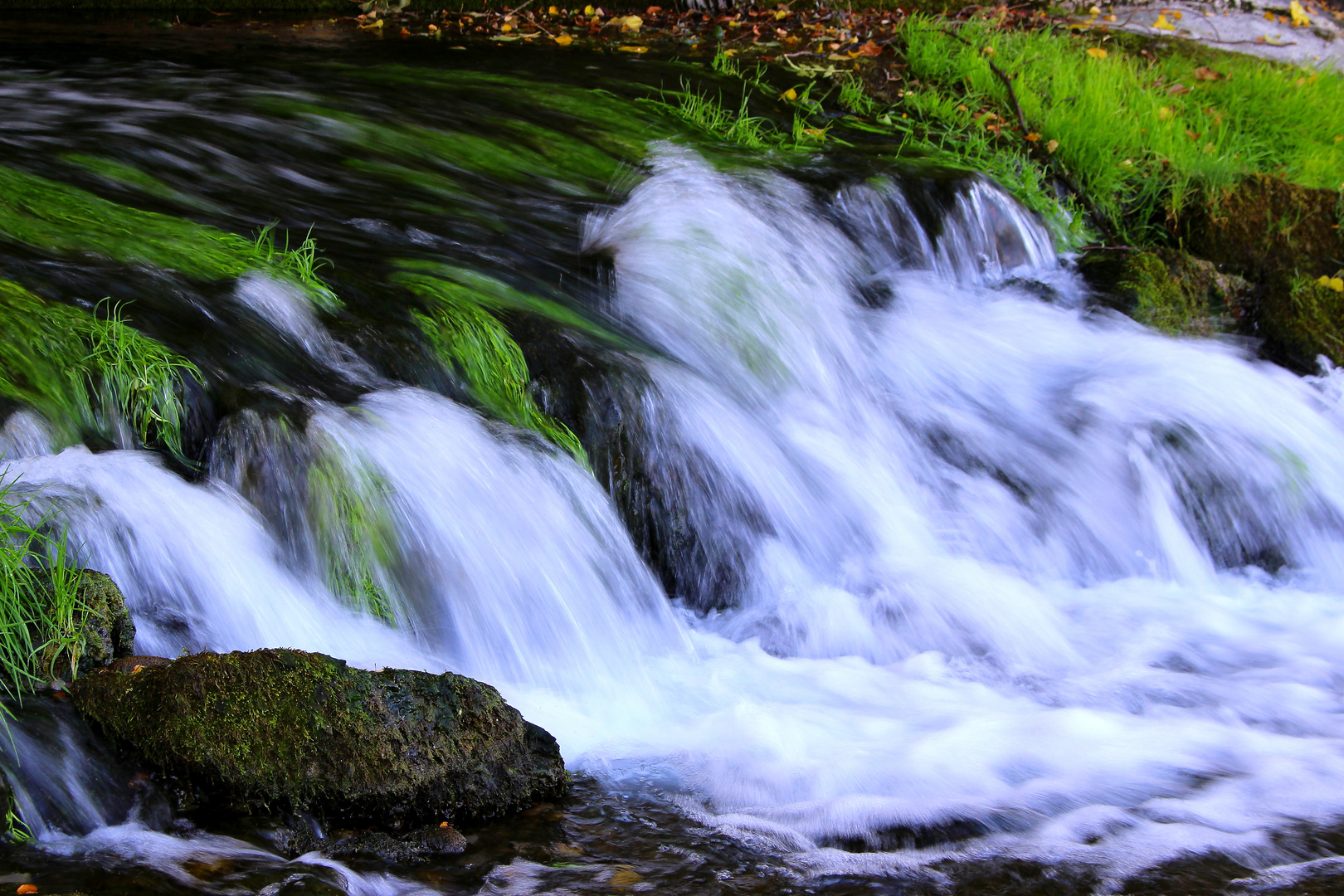 Das rauschen am Bach