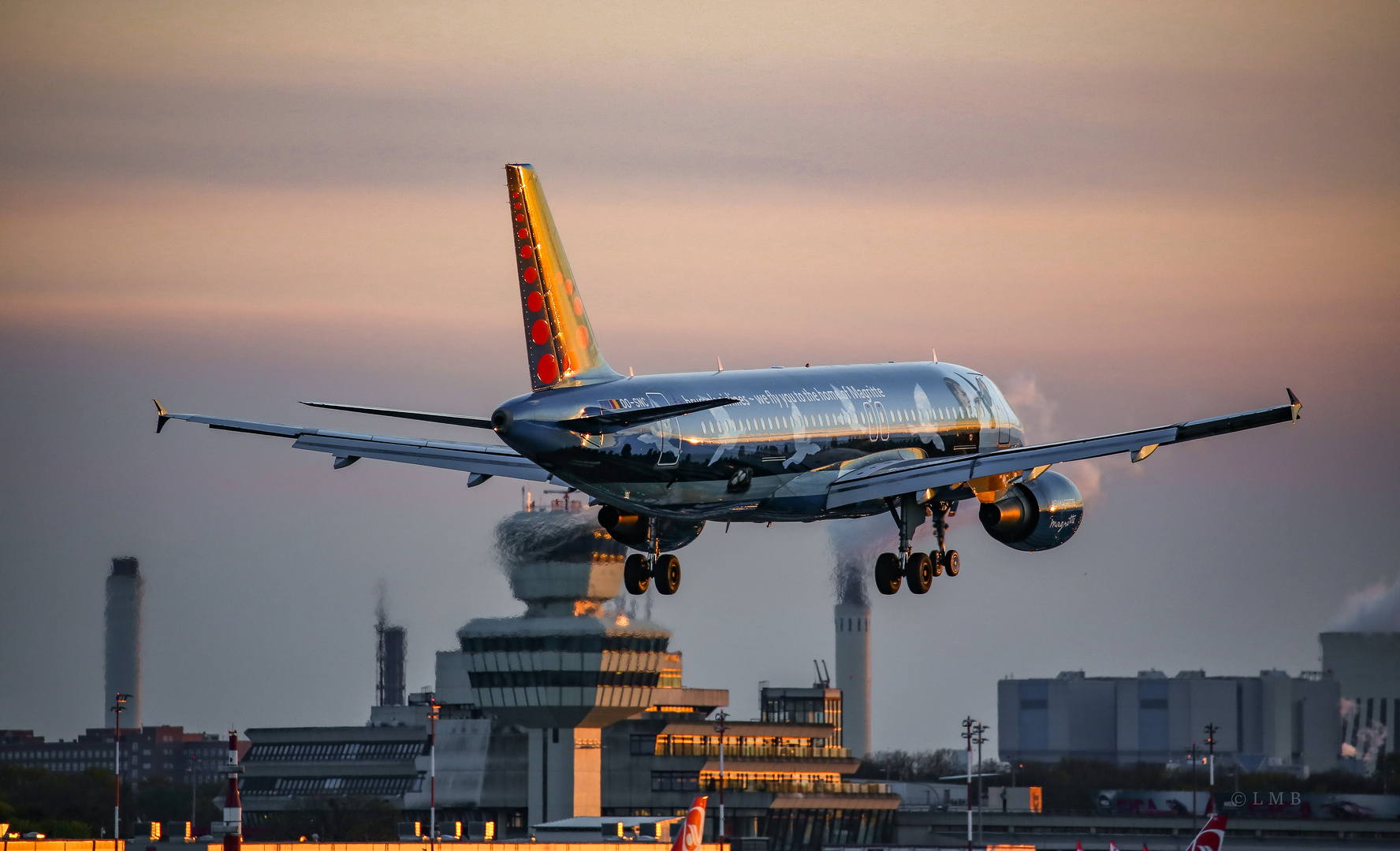 Das Reich der Lichter Foto & Bild world, berlin, flughafen Bilder auf