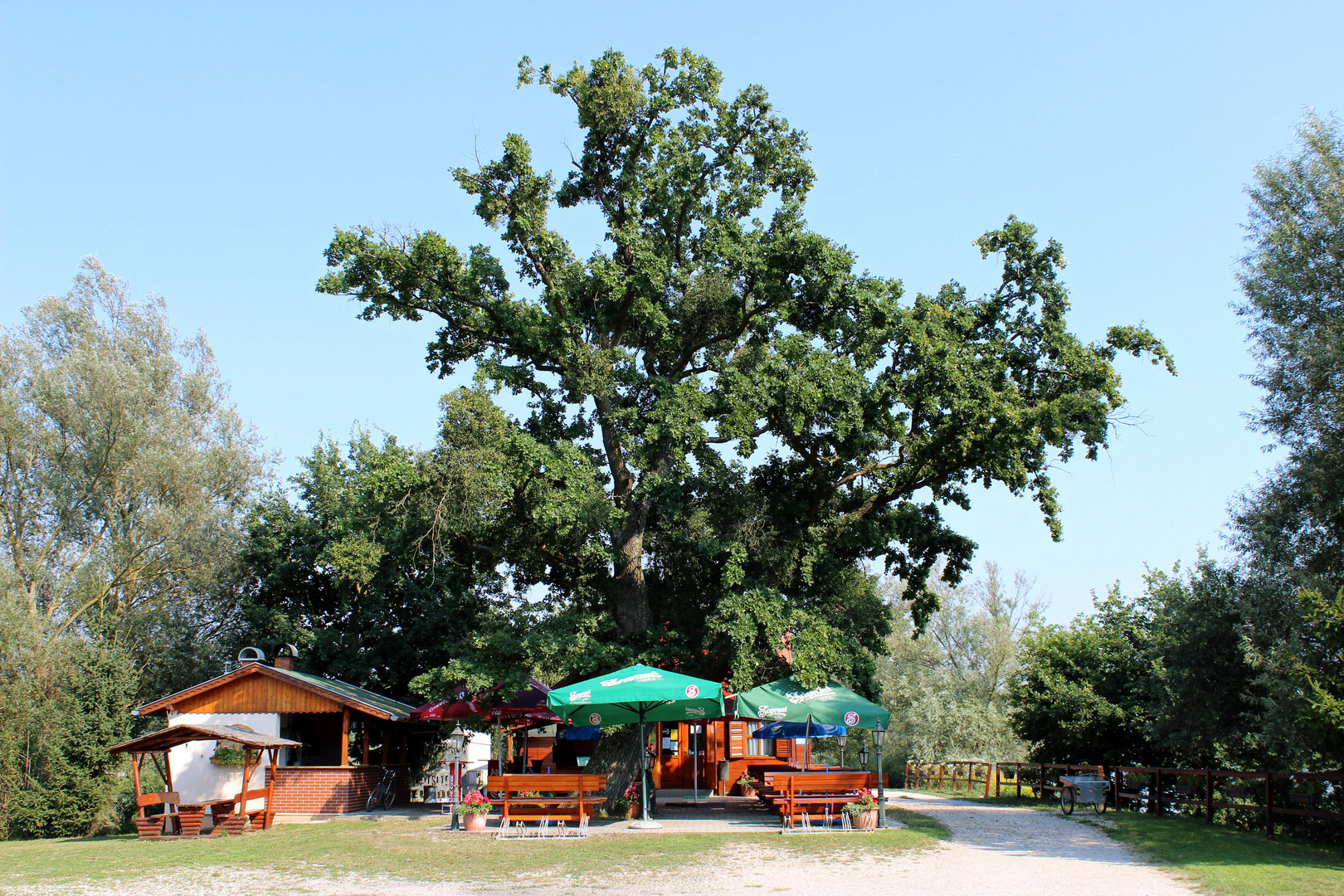 Das Restaurant am Lentisee ...