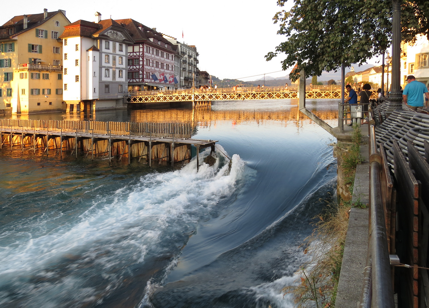 Das Reusswehr in Luzern