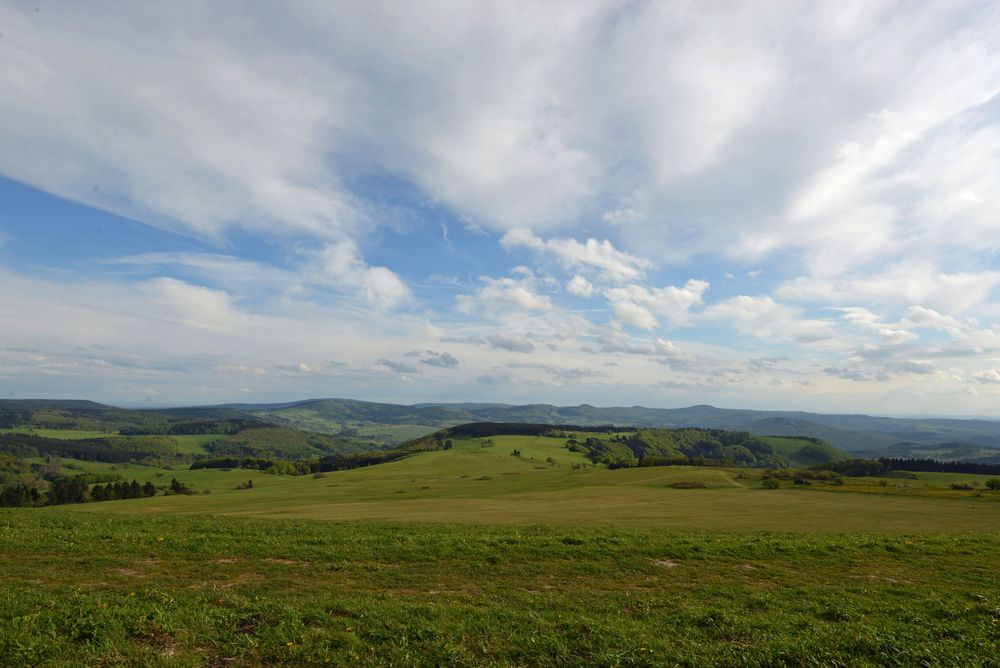 Das Rhöntal bei starkem Wind.....