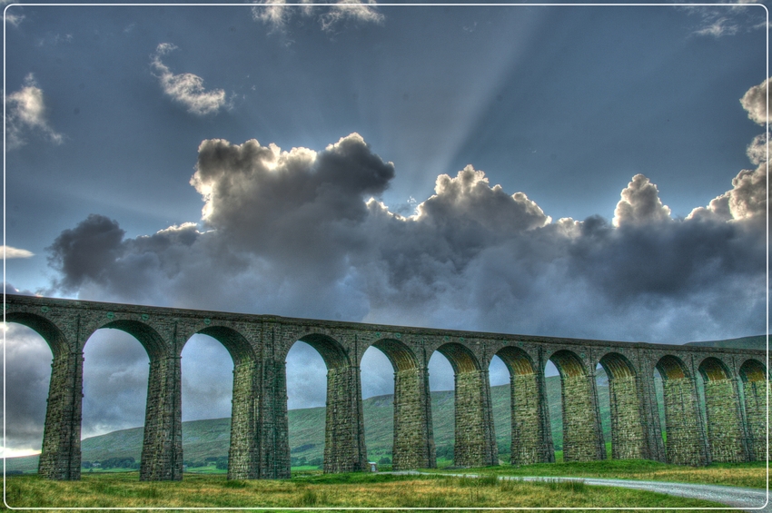Das Ribblehead Viaduct in den Yorkshire Dales