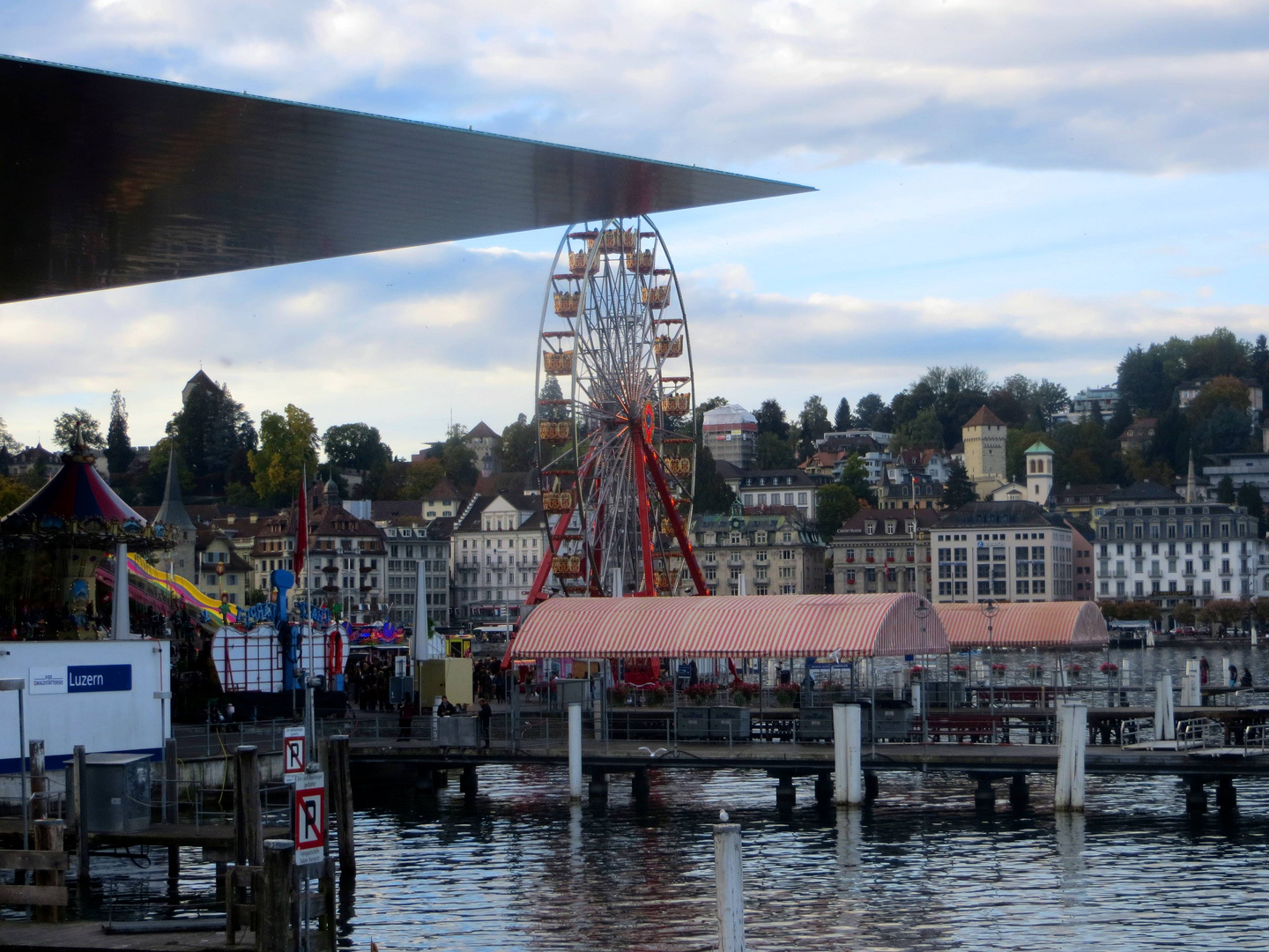 Das Riesenrad beim KKL ...