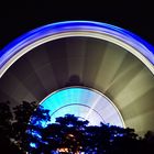 Das Riesenrad in Blau