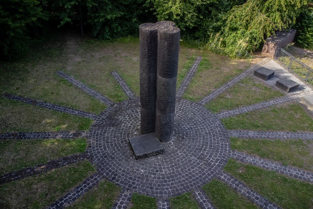 Das Rittersturz-Denkmal